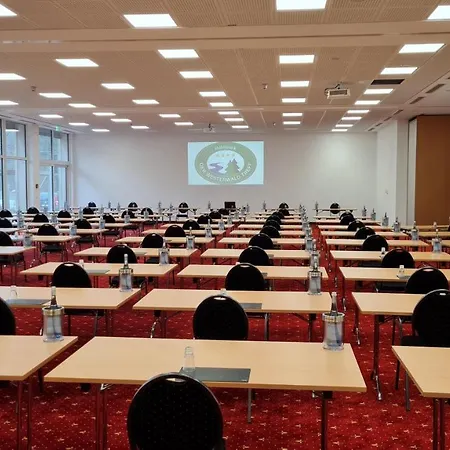 Otel Hotelpark Der Westerwald Treff Oberlahr